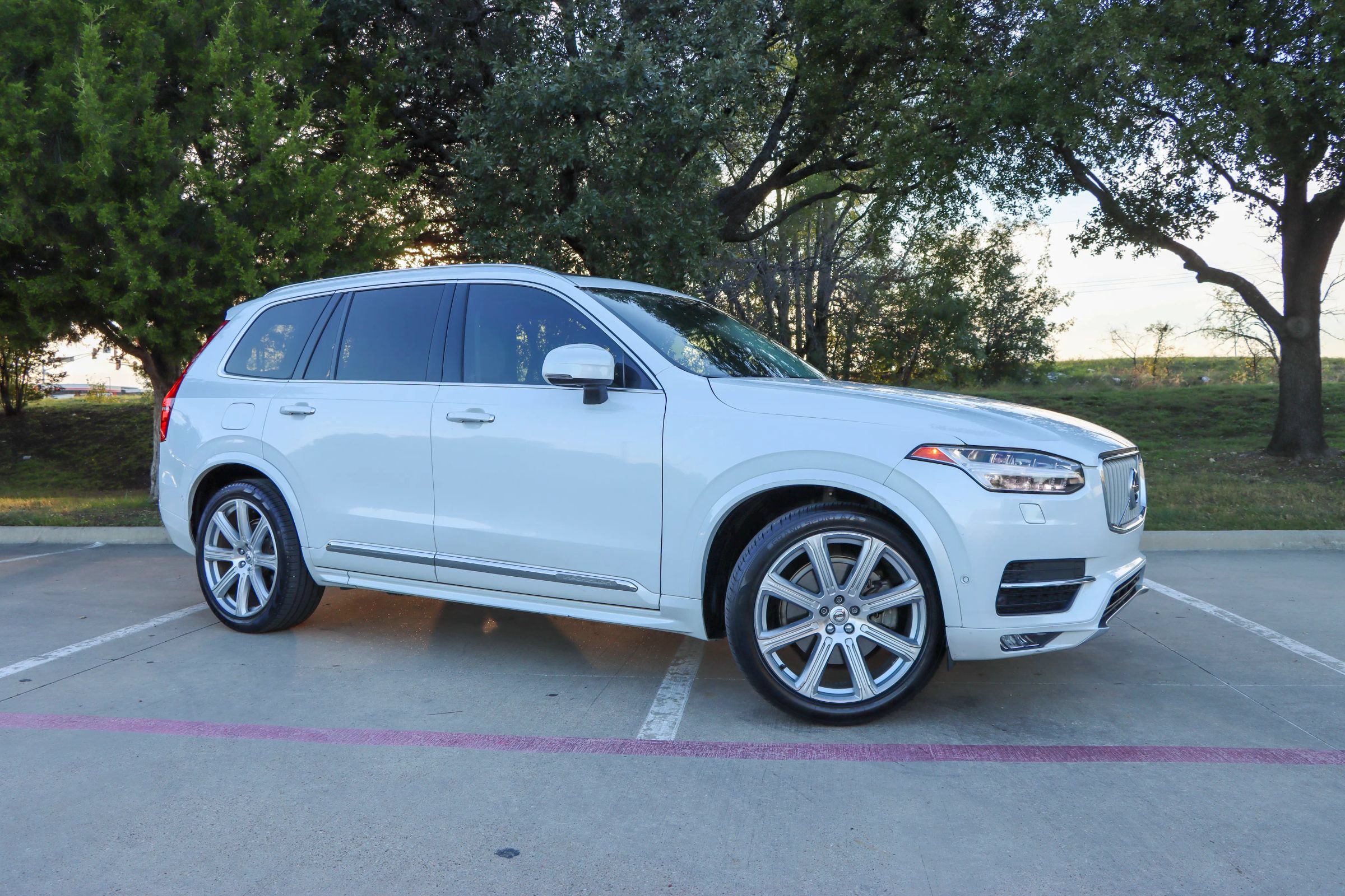 Used 2019 Volvo XC90 T6 Inscription w/ Luxury Package AWD/4WD image 1