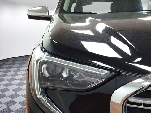 Used 2020 GMC Terrain Denali w/ Denali Premium Package image 9