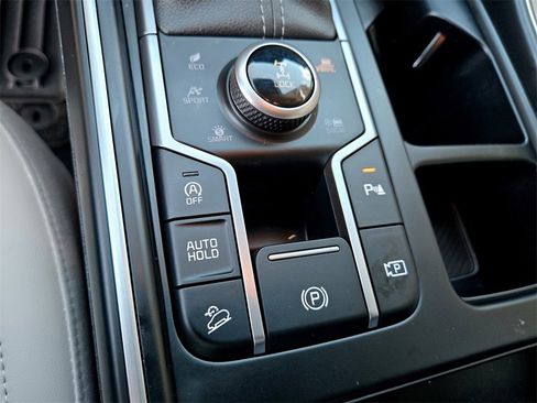 Used 2025 Kia Sorento EX image 24