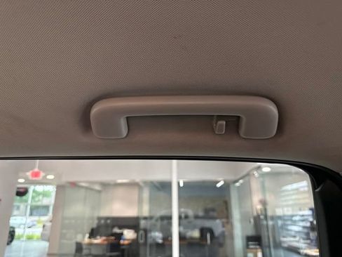 Used 2020 Toyota Tundra SR5 AWD/4WD image 43