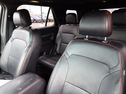 Used 2016 Ford Explorer Sport w/ Equipment Group 401A image 16