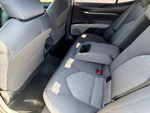 Used 2022 Toyota Camry LE image 16