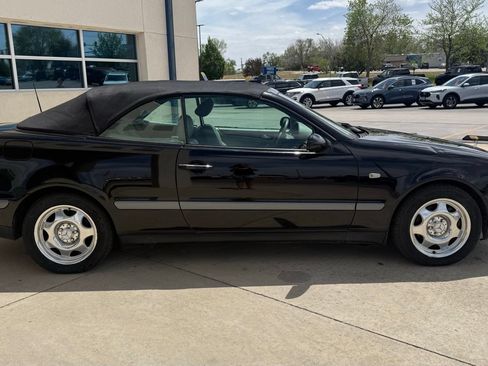Used 1999 Mercedes-Benz CLK 320 Cabriolet image 4