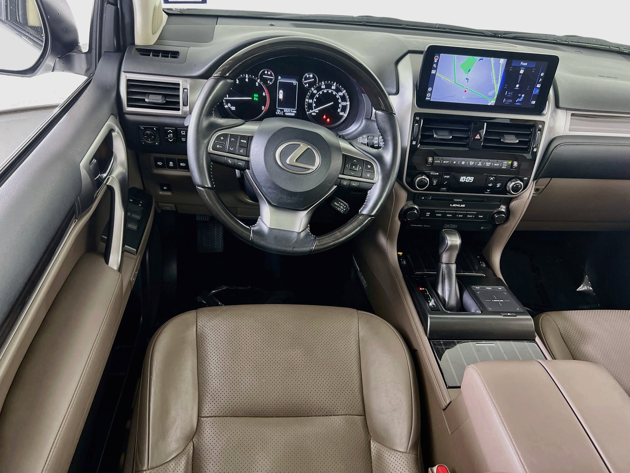 Used 2022 Lexus GX 460 Luxury w/ Off Road Package AWD/4WD image 23