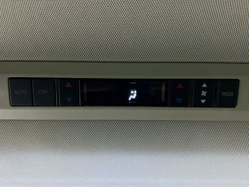 New 2026 Toyota Sienna XLE image 25