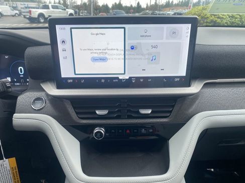 New 2026 Ford Explorer Platinum w/ LUX Leather Package image 28