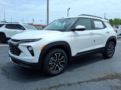 New 2026 Chevrolet TrailBlazer ACTIV w/ Convenience Package AWD/4WD image 8