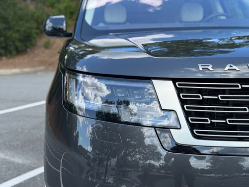 Used 2023 Land Rover Range Rover SE AWD/4WD image 19