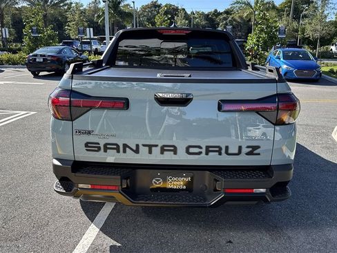 Used 2024 Hyundai Santa Cruz XRT image 3