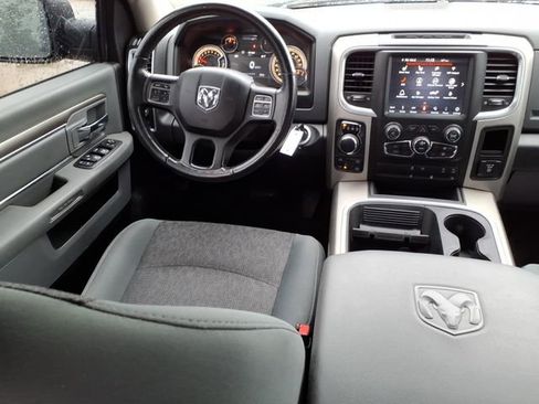 Used 2018 RAM 1500 Big Horn AWD/4WD image 4