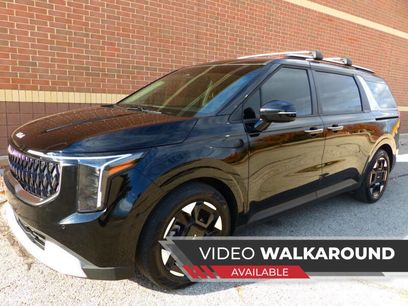 Used 2025 Kia Carnival EX