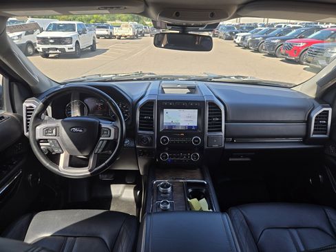 Certified 2021 Ford Expedition Max Platinum AWD/4WD image 2
