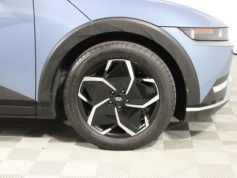 Used 2024 Hyundai Ioniq 5 SE image 32