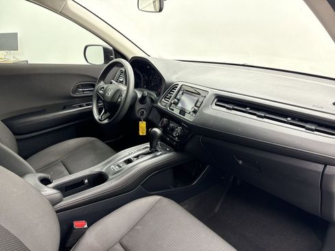 Used 2020 Honda HR-V LX image 30