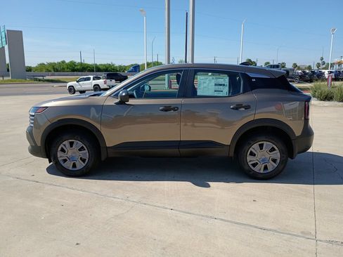New 2026 Nissan Kicks S FWD image 3