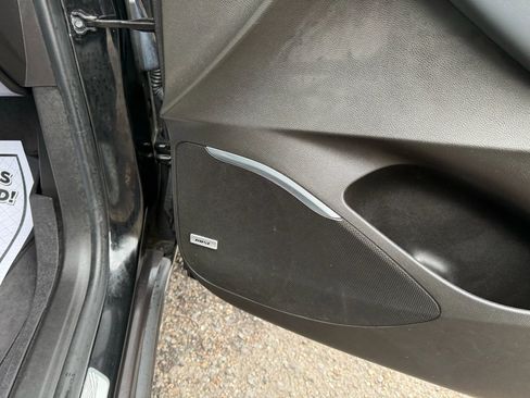 Used 2019 Buick Enclave Premium w/ Experience Buick Package image 38