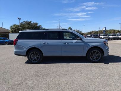 New 2025 Ford Expedition Max Platinum w/ Stealth Performance Package