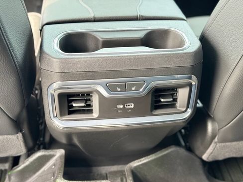Used 2025 GMC Sierra 1500 Denali AWD/4WD image 24