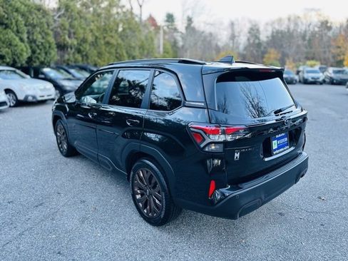 Used 2025 Subaru Forester Sport image 8