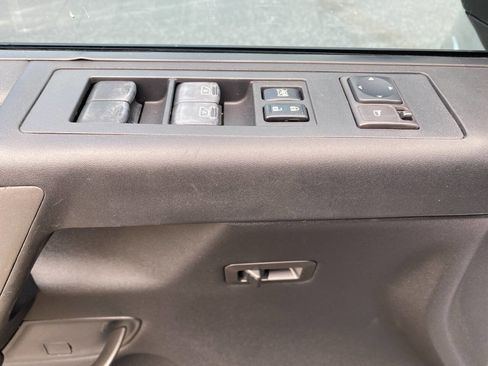 Used 2008 Nissan Titan LE AWD/4WD image 12