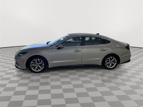 Used 2023 Hyundai Sonata SEL image 6