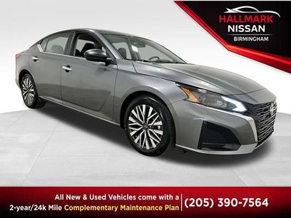 Used 2025 Nissan Altima 2.5 SV