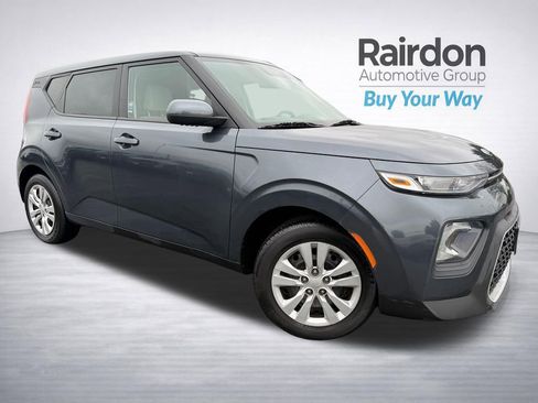 Used 2020 Kia Soul LX image 1
