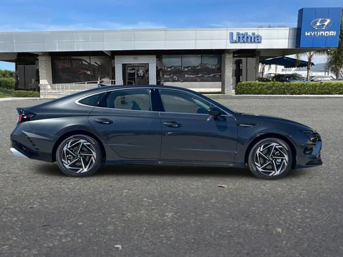 New 2026 Hyundai Sonata SEL image 9
