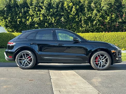 New 2026 Porsche Macan S AWD/4WD image 9