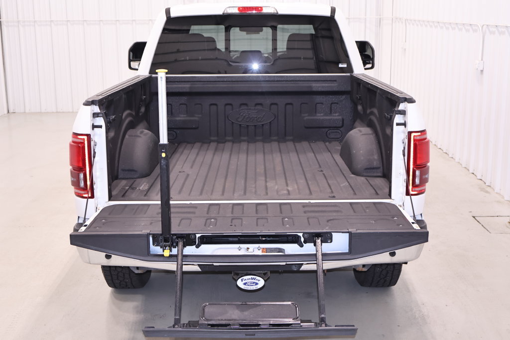 Used 2016 Ford F150 Lariat w/ Equipment Group 502A Luxury AWD/4WD image 44
