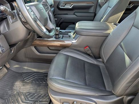 Used 2024 Chevrolet Silverado 1500 LT Trail Boss w/ LT Trail Boss Premium Package image 14