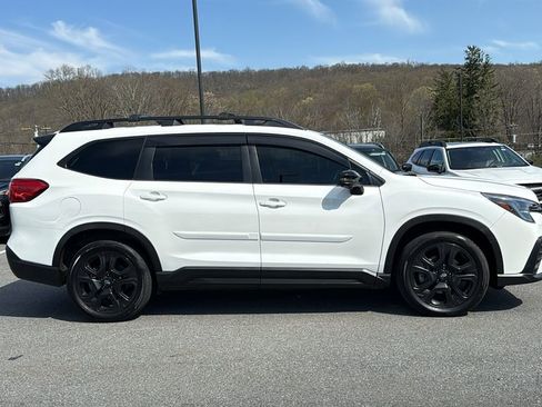 Used 2023 Subaru Ascent Onyx Edition Limited image 5