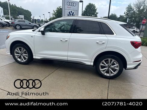 Used 2022 Audi Q3 2.0T Premium w/ Convenience Package AWD/4WD image 13