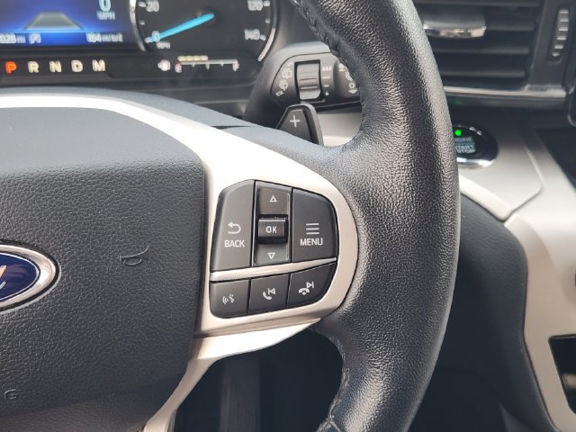 Used 2020 Ford Explorer XLT w/ Equipment Group 202A RWD image 28
