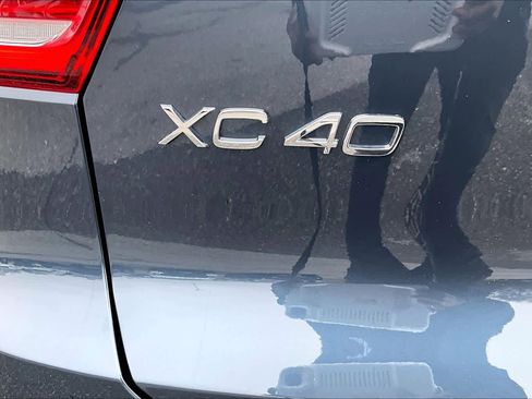 Used 2026 Volvo XC40 B5 Core w/ Climate Package AWD/4WD image 15