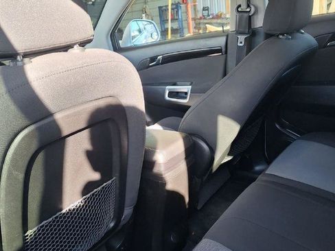 Used 2013 Lincoln MKX FWD image 4