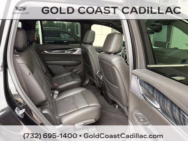 Used 2024 Cadillac XT6 Premium Luxury AWD/4WD image 8