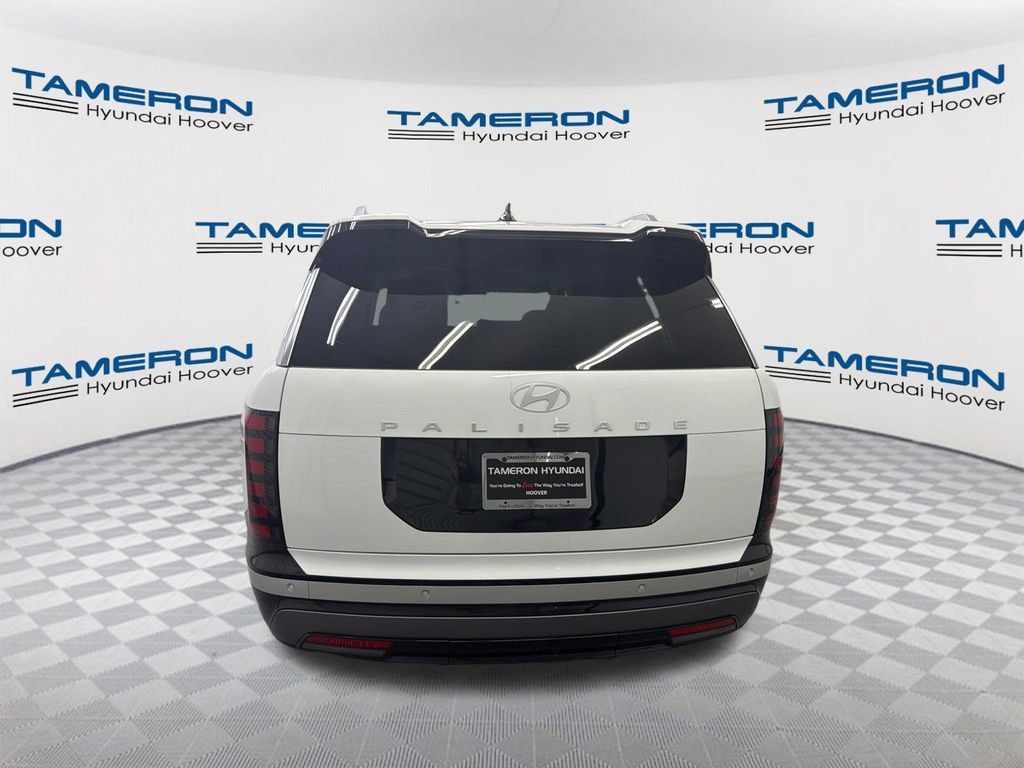 Certified 2026 Hyundai Palisade Limited FWD image 4