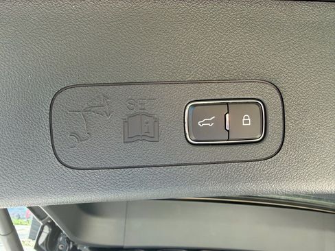New 2026 Lincoln Aviator Black Label AWD/4WD image 18