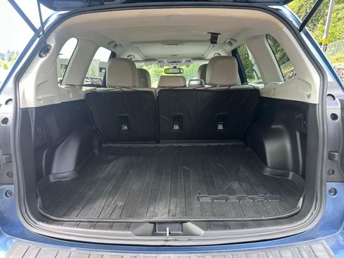 Used 2016 Subaru Forester 2.5i Touring w/ Eyesight & Navigation System AWD/4WD image 31