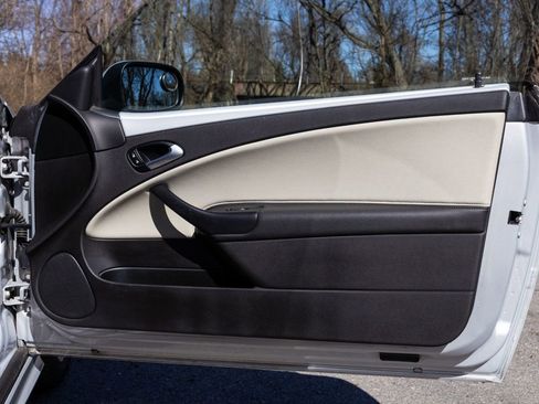 Used 2010 Saab 9-3 Aero w/ Aero Premium Package image 34