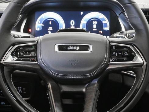 New 2025 Jeep Grand Cherokee L Overland w/ Advanced Protech Group III image 24