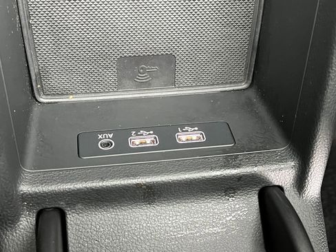 Used 2017 Audi A4 2.0T Premium w/ Audi MMI Navigation Plus image 24