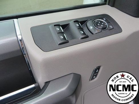 Used 2018 Ford F150 XLT w/ Equipment Group 302A Luxury image 21