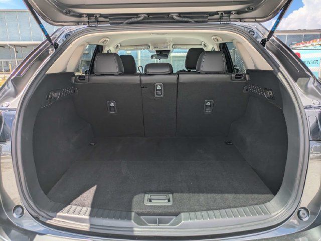 Used 2025 MAZDA CX-5 AWD 2.5 S w/ Select Package image 11