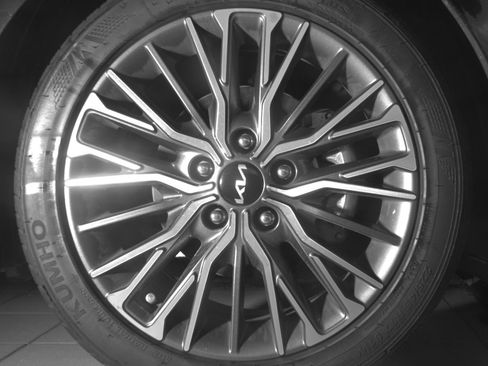 Used 2024 Kia Forte GT-Line FWD image 27