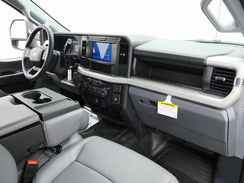 Used 2026 Ford F250 XL image 16