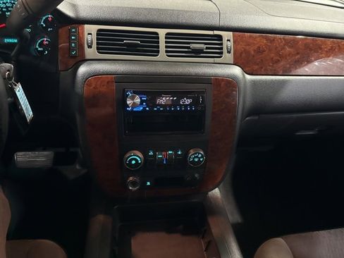 Used 2009 Chevrolet Tahoe LT image 21