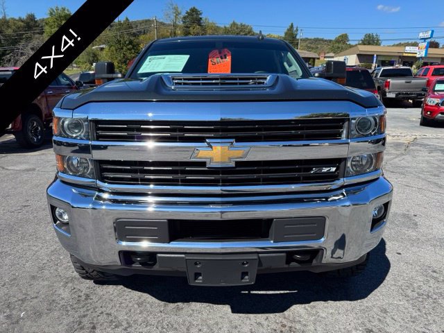 Used 2017 Chevrolet Silverado 2500 LT w/ Z71 Package, Off-Road AWD/4WD image 6