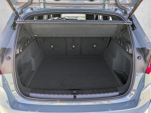 Used 2024 BMW X1 xDrive28i w/ Technology Package image 6